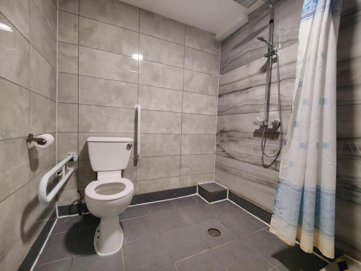 Wellesley Hotel Ilford Kültér fotó