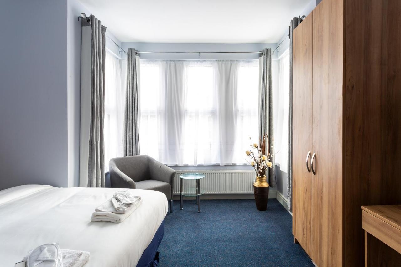 Wellesley Hotel Ilford Kültér fotó